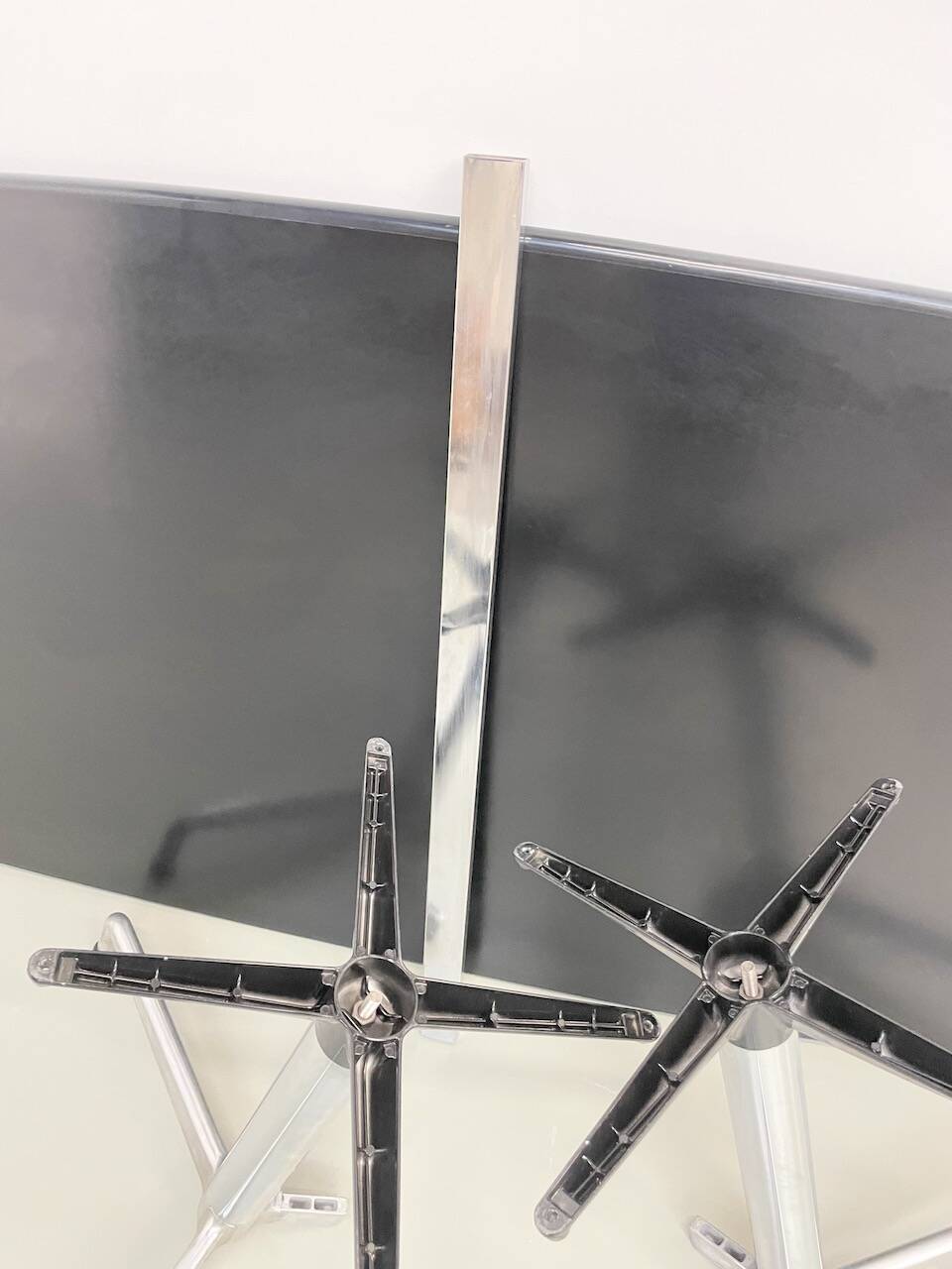 Giancarlo Piretti conference table