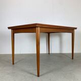 Table à manger en teck danois par Kai Kristiansen années 1960