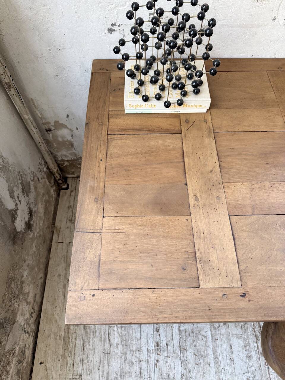 Paneled walnut desk with turned legs, 1900