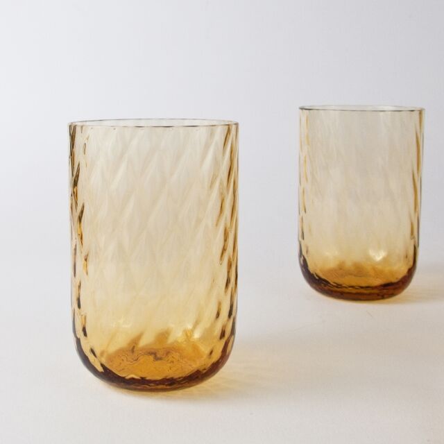 Ensemble de verres miel