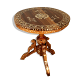 Central Foot Nacre Inlay Pedestal Table