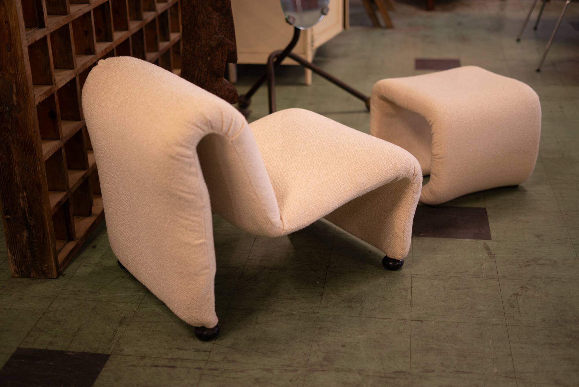 Armchair Étienne Fermigier and its ottoman