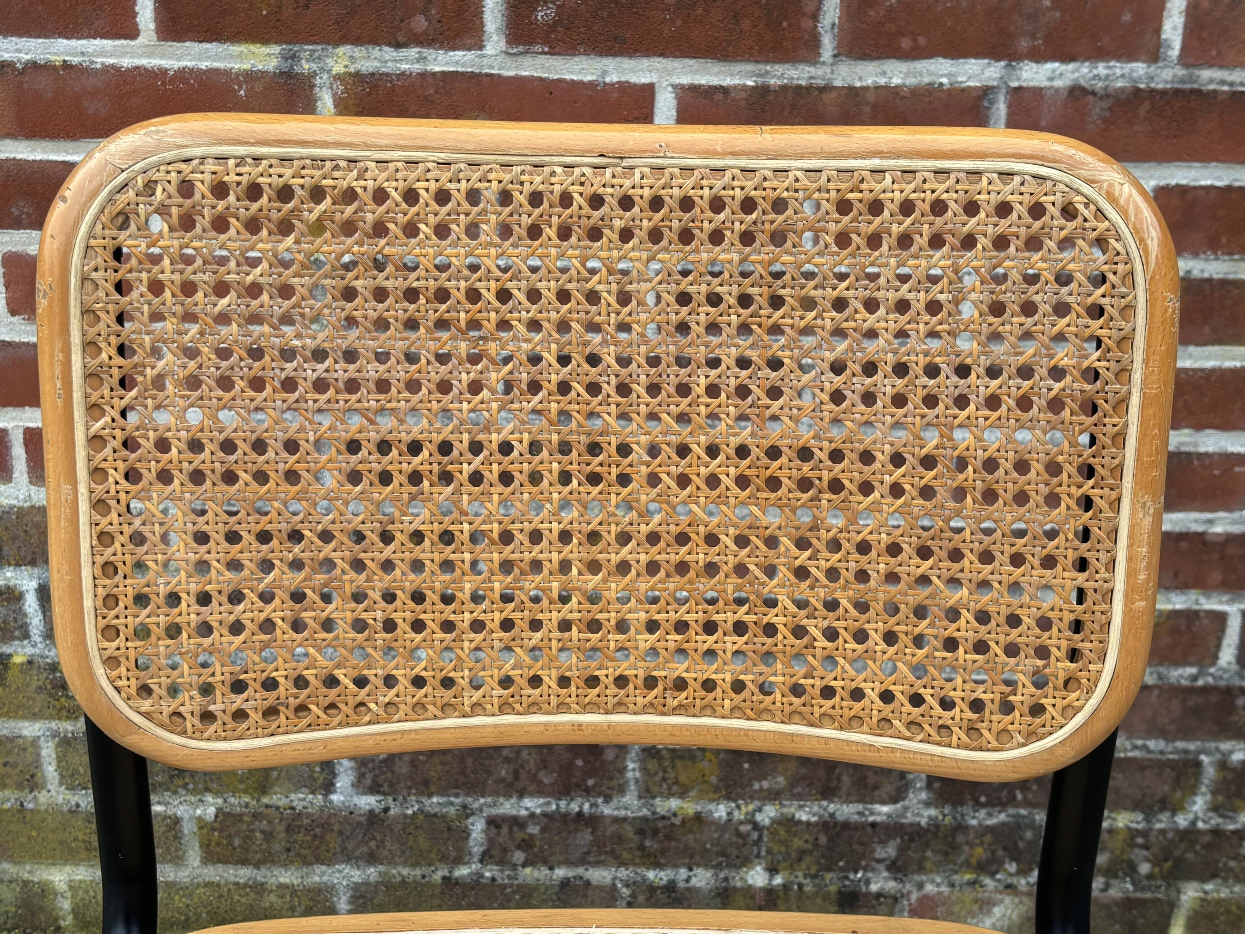 Set of 4 chairs Cesca B32 designed by Marcel Breuer design black frame