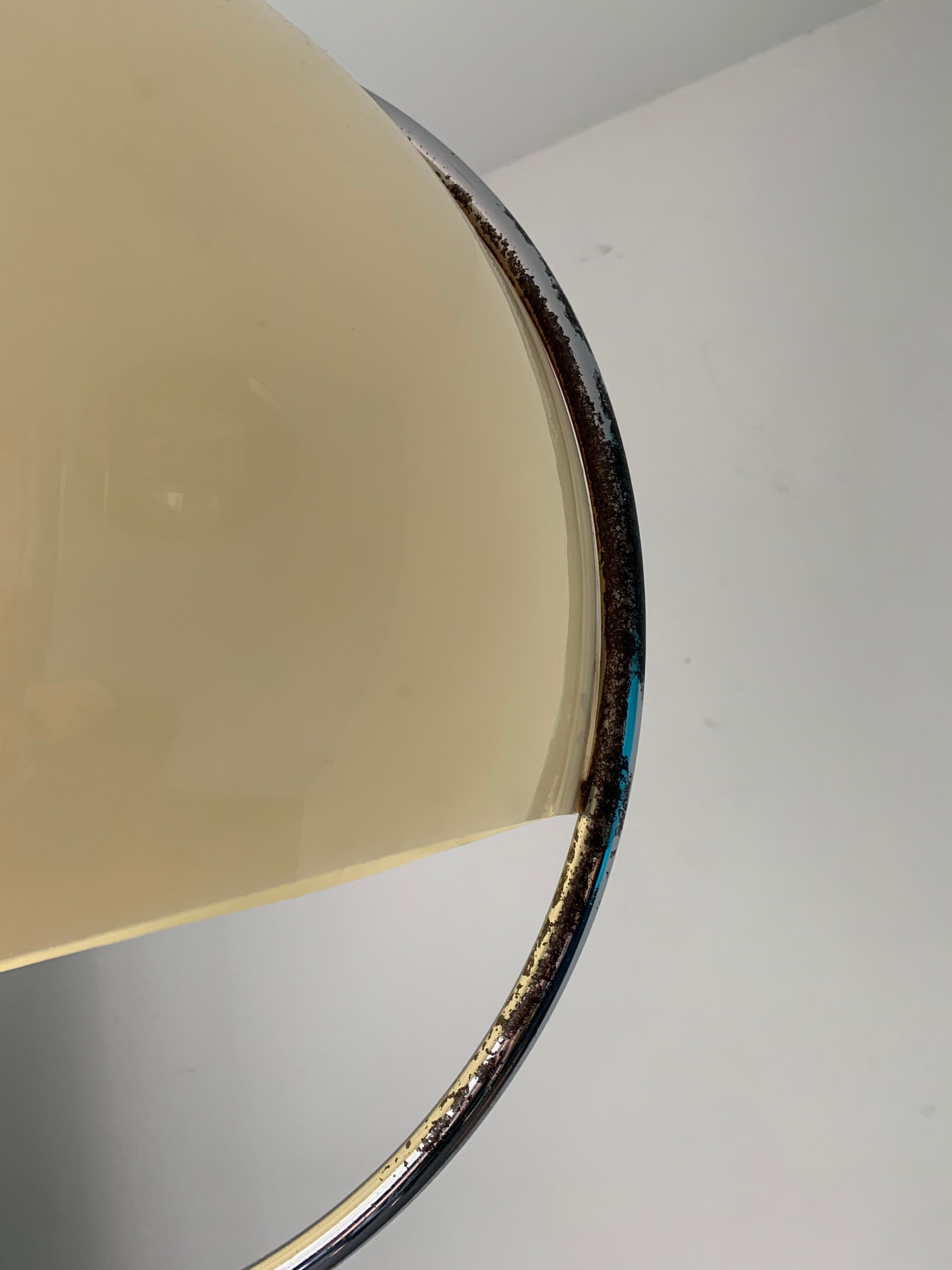 Harvey Guzzini adjustable arc lamp 1960