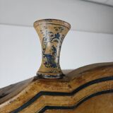 18th century Dutch witwerk cabinet with original key & faux Delft decoration