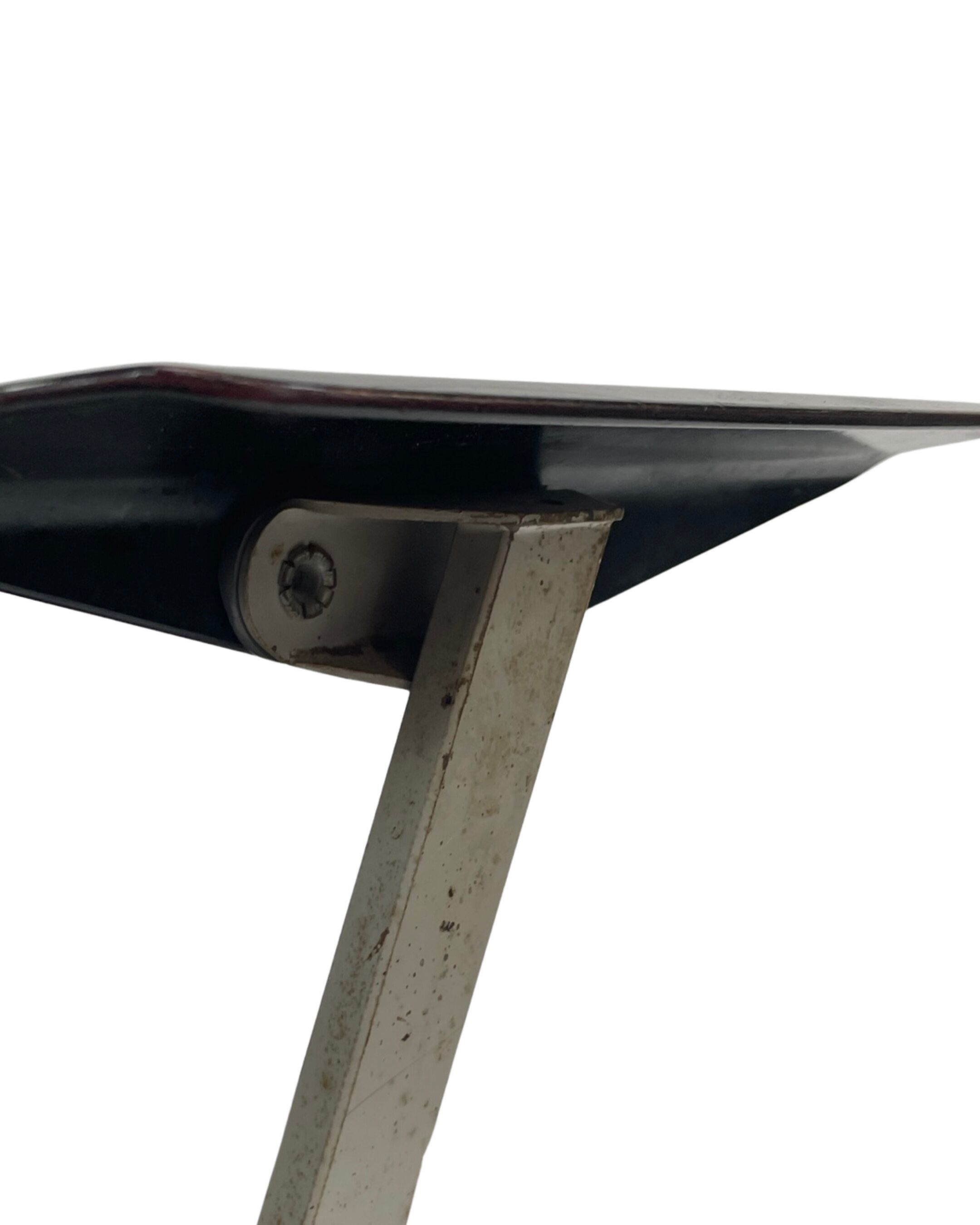 Friso Kramer Revolt arm chair for Ahrend de Cirkel 1953