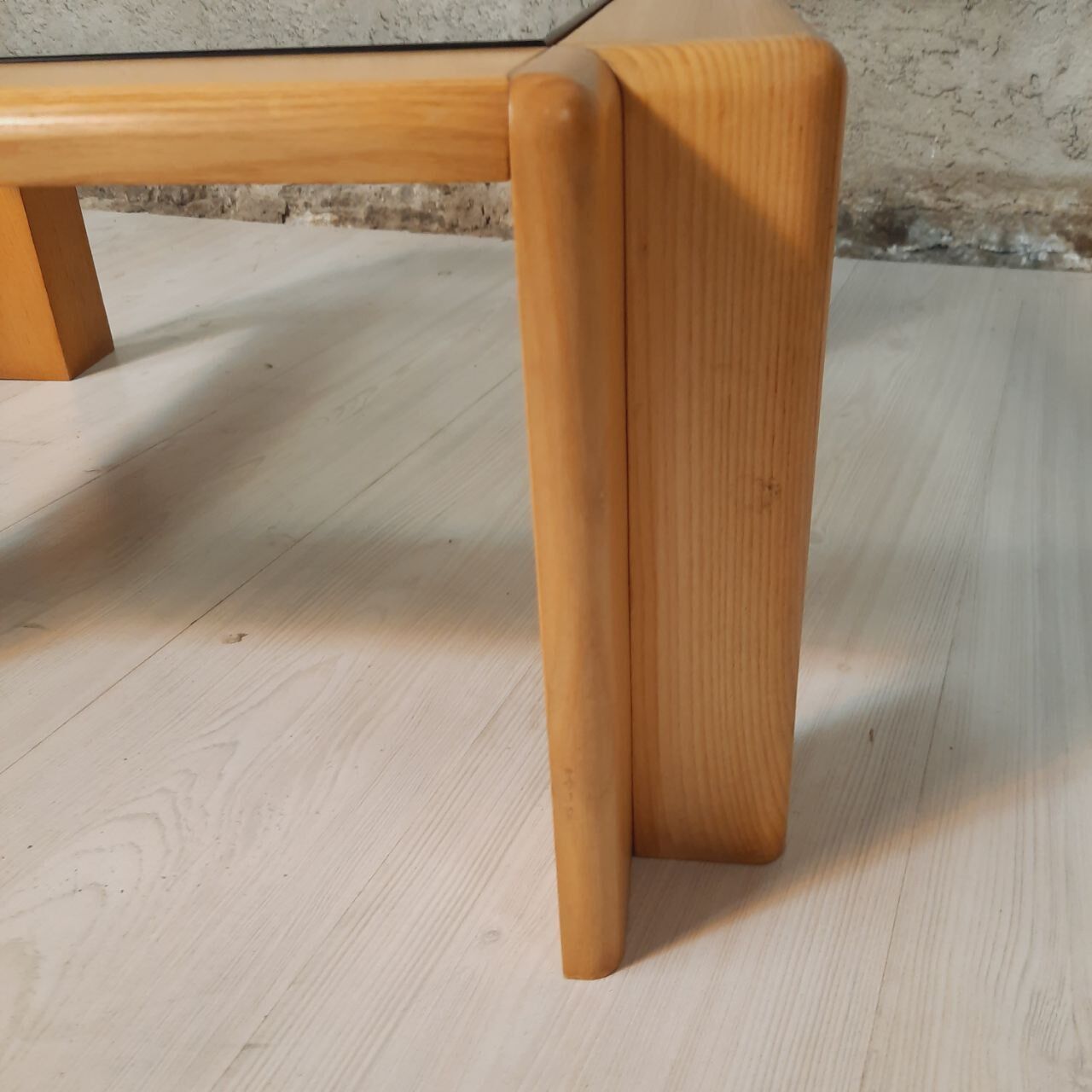 Pair of coffee tables 1970/1980