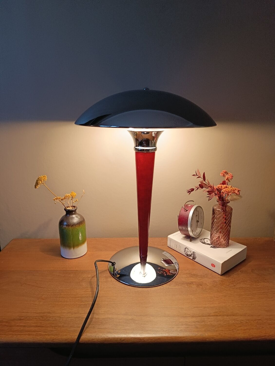 Mushroom or liner desk lamp, Art Deco style 1980s