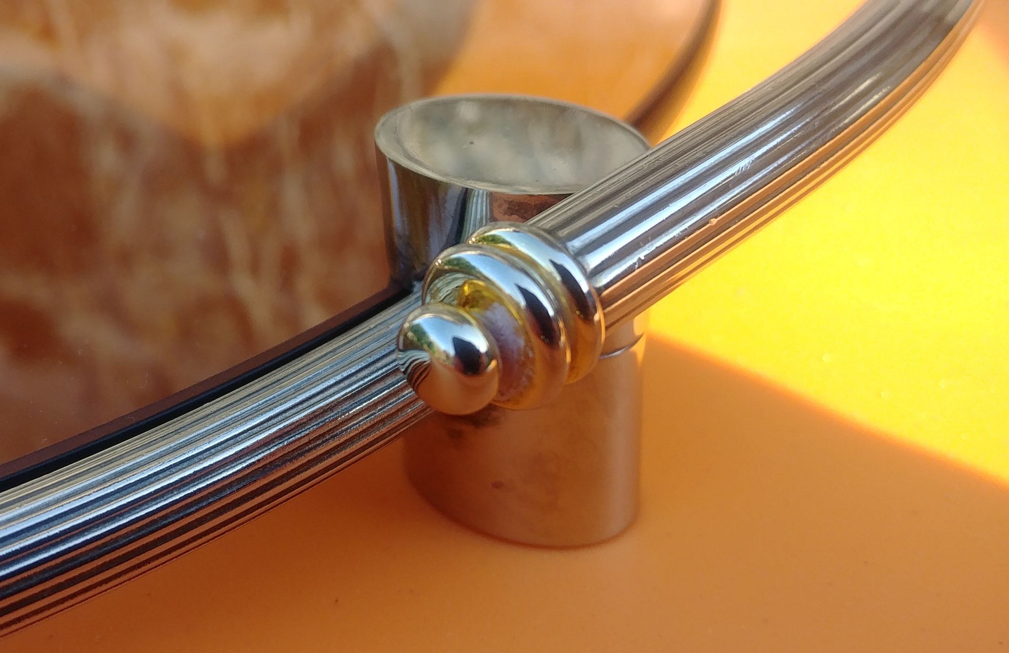 Vintage top of the 70s / 80s in glass and brass support neo classic style
