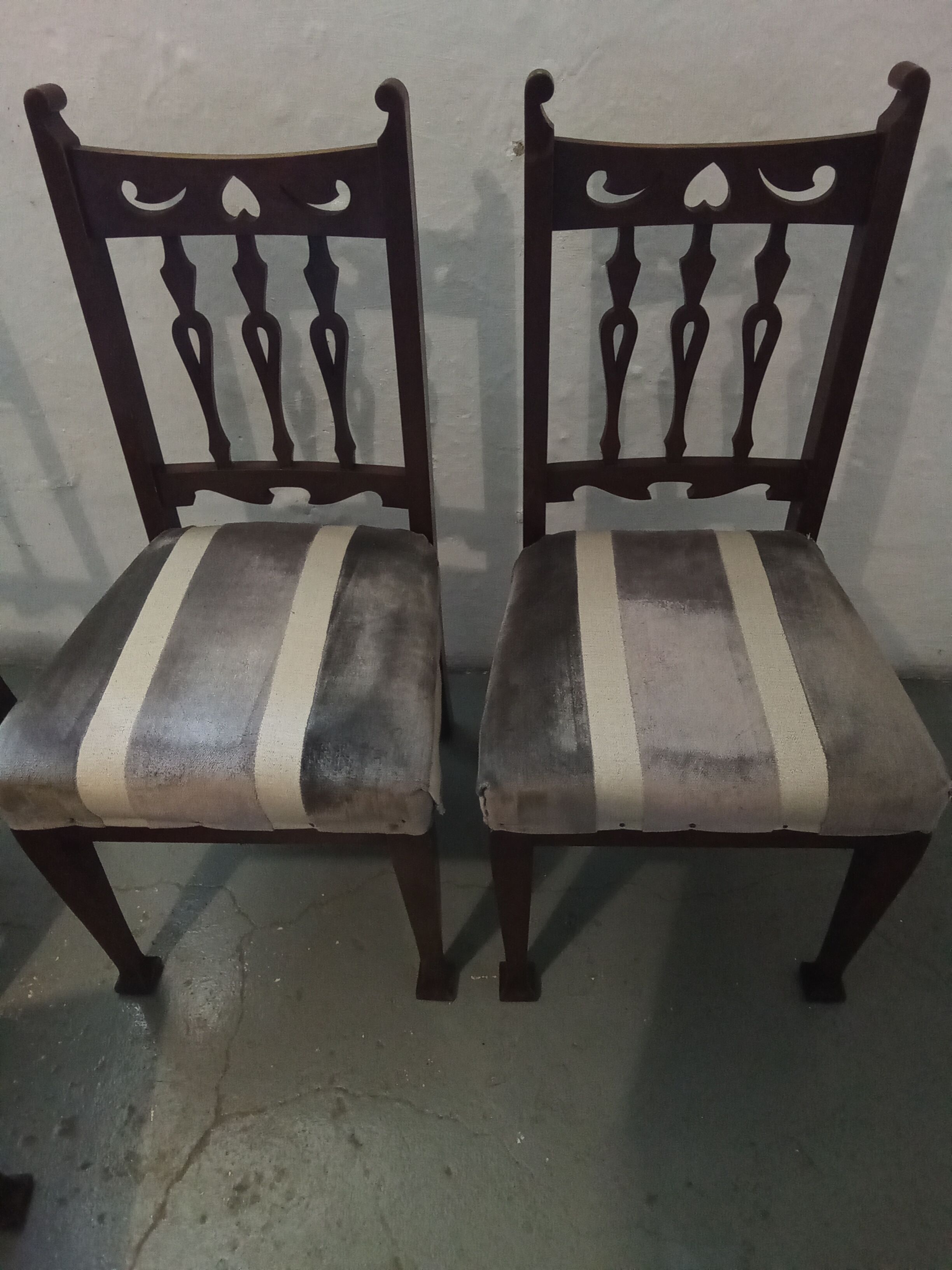 English chairs