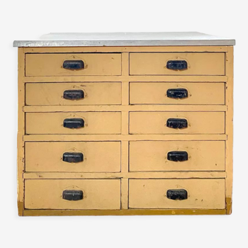 Professional furniture with 10 drawers