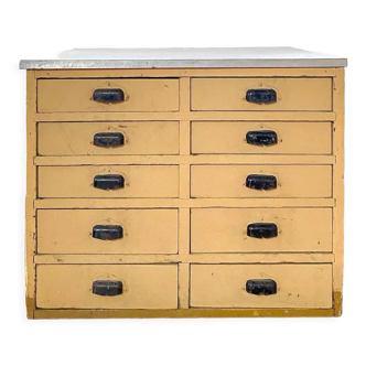 Professional furniture with 10 drawers