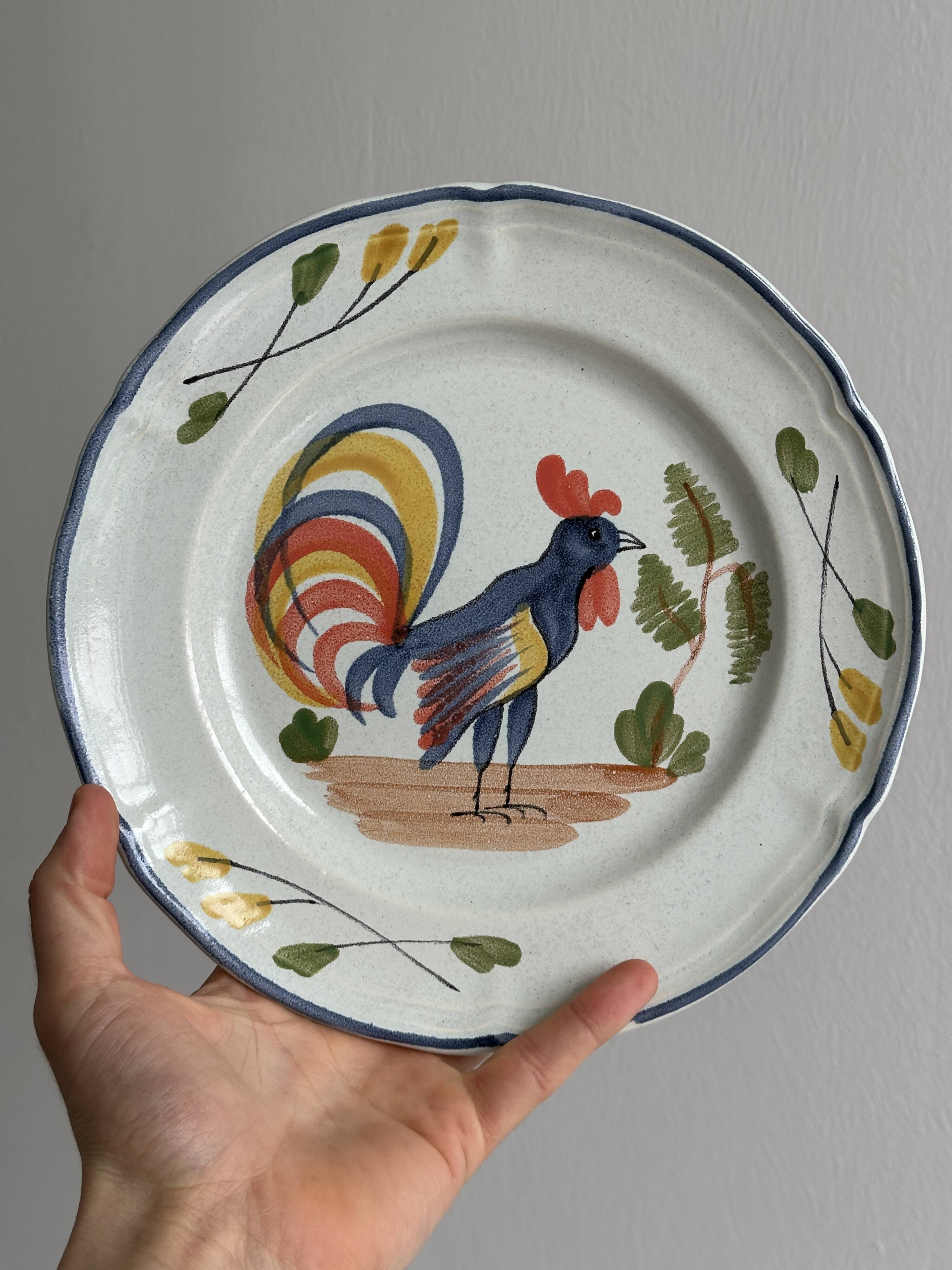 Assiette en faïence