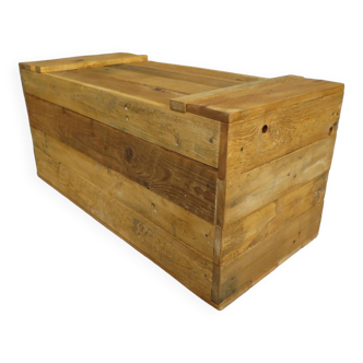 Storage box for vinyl