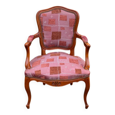 Bergère fauteuil cabriolet Louis XV tissu soie bordeaux brodé