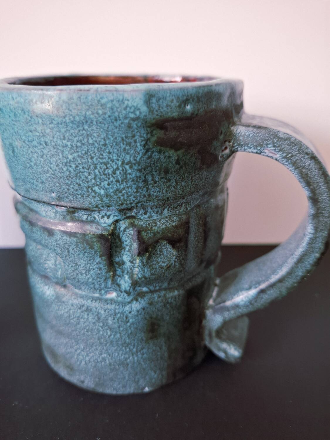 A pair of modernist mugs by L.Y Bonnet.