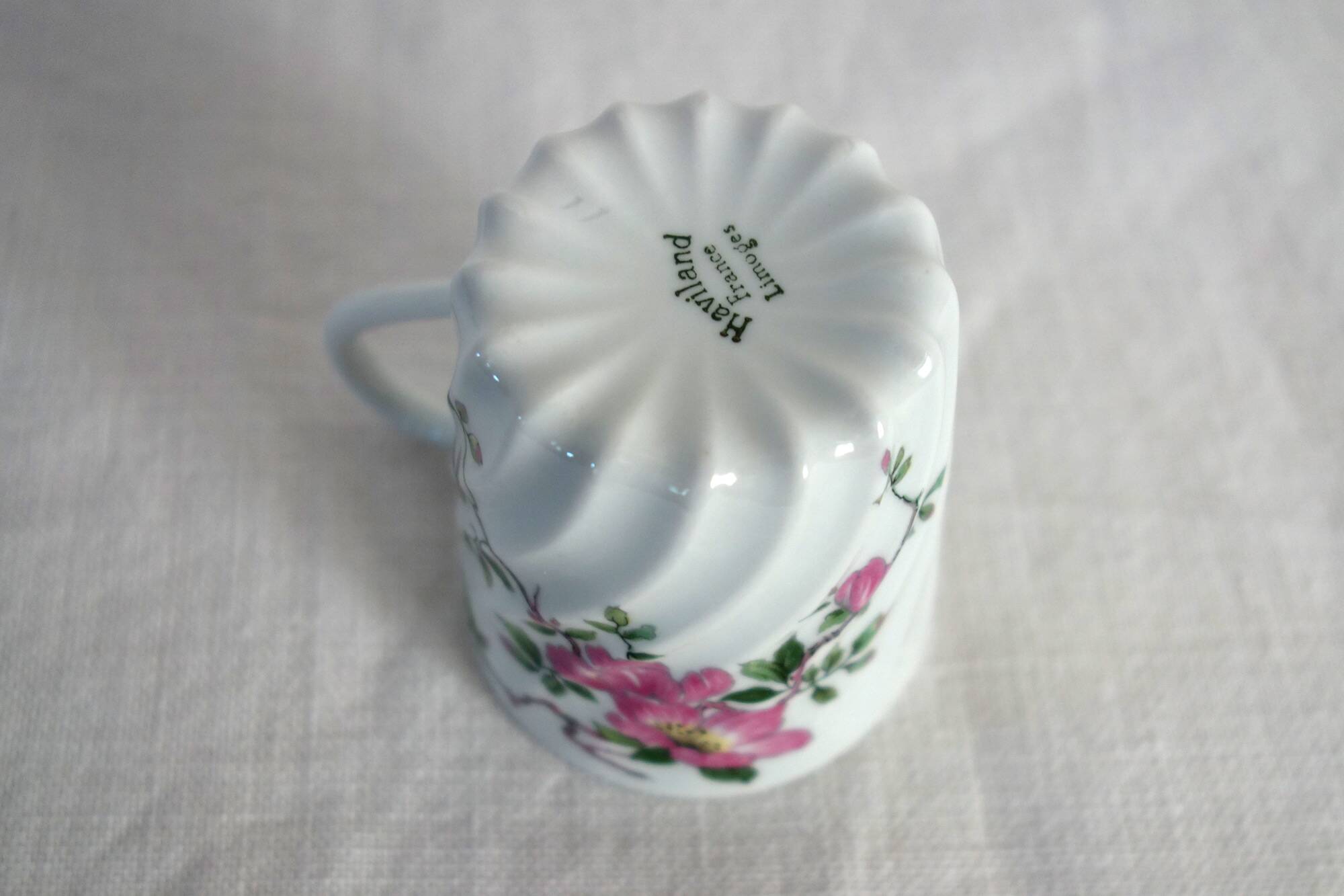 8 coffee cups model Eglantine, vintage Haviland Limoges