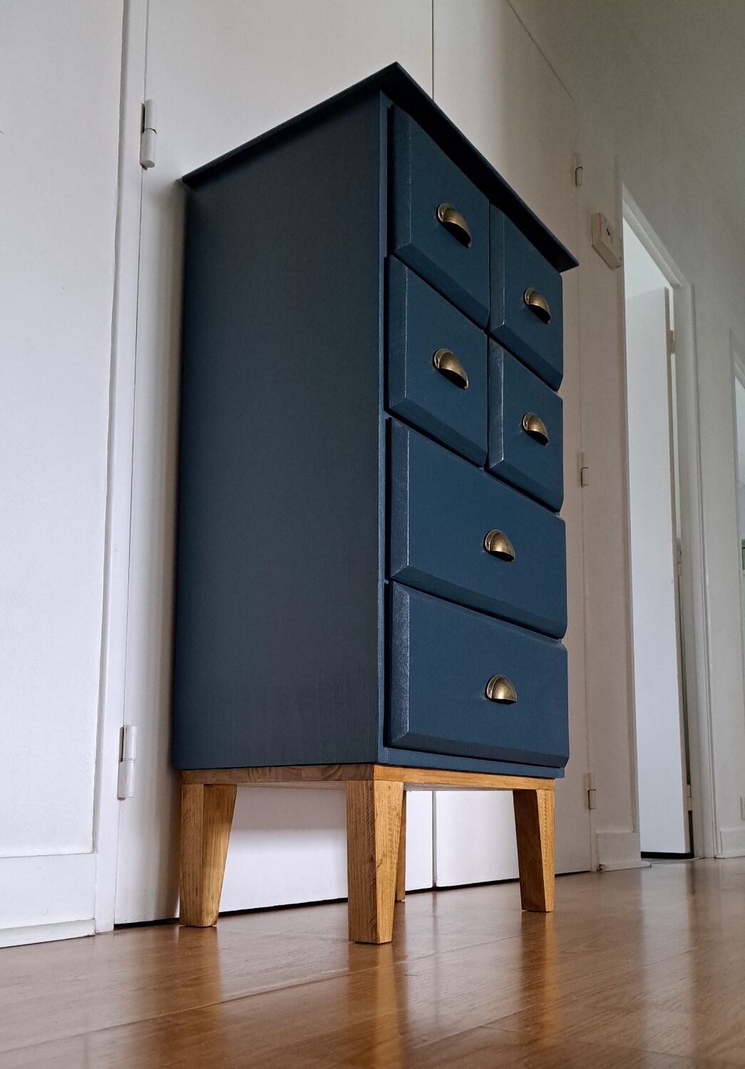 Rød Sødgren blue ganne chest of drawers