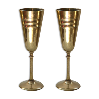 Paire de flûtes à champagne en laiton vintage