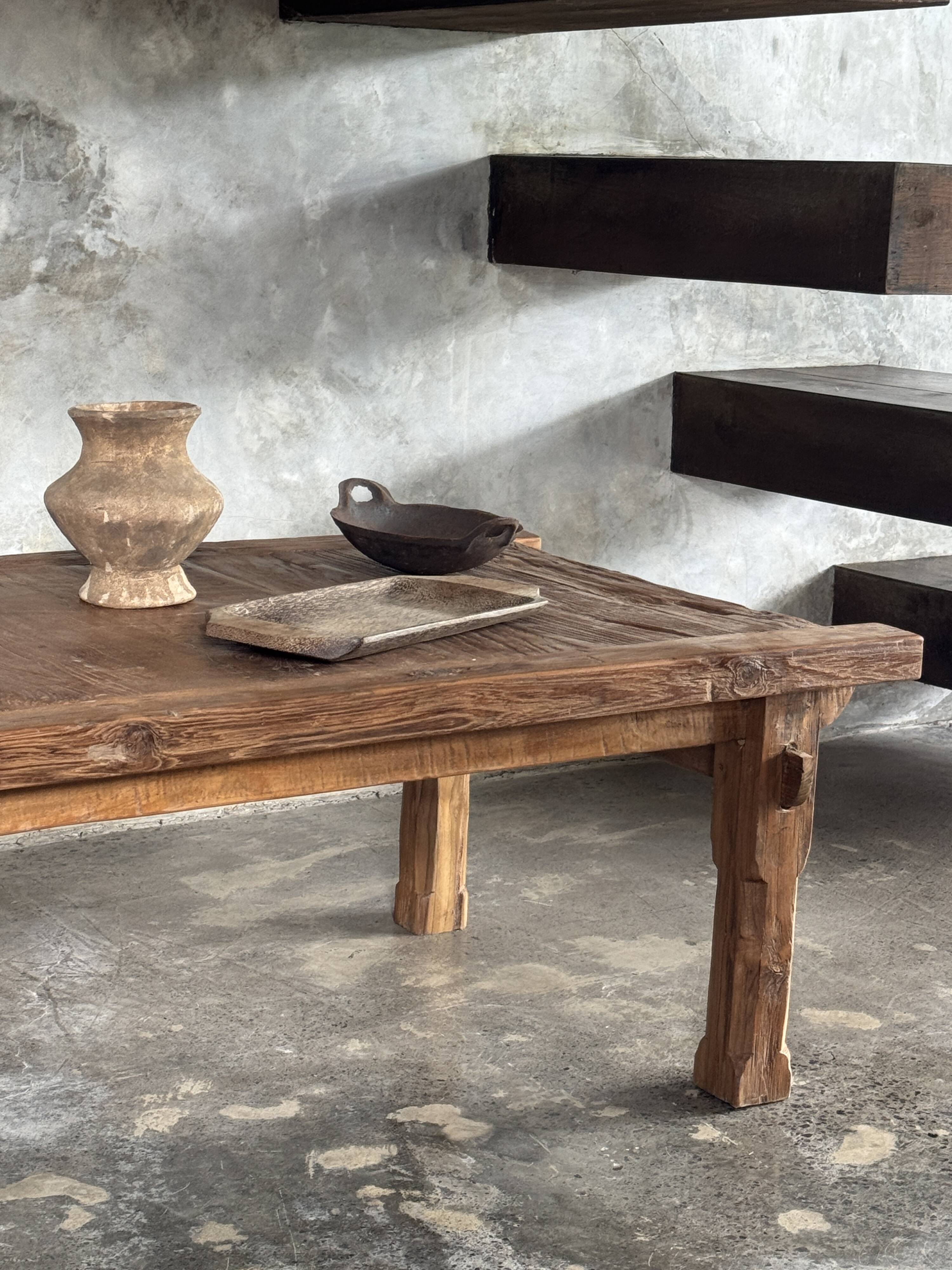 Large upcycled golden teak coffee table L1m60 W70 H45