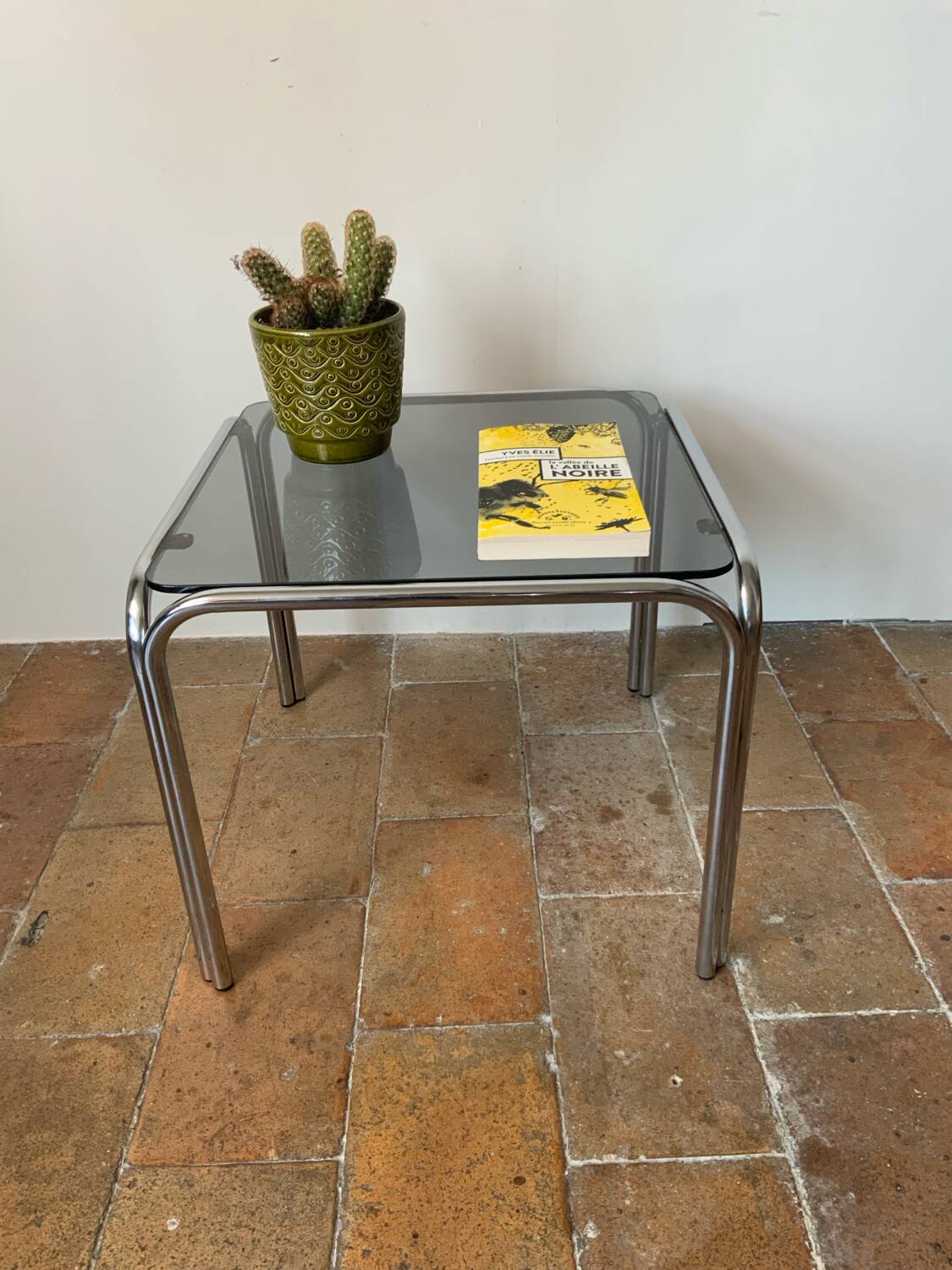 Design coffee table 70