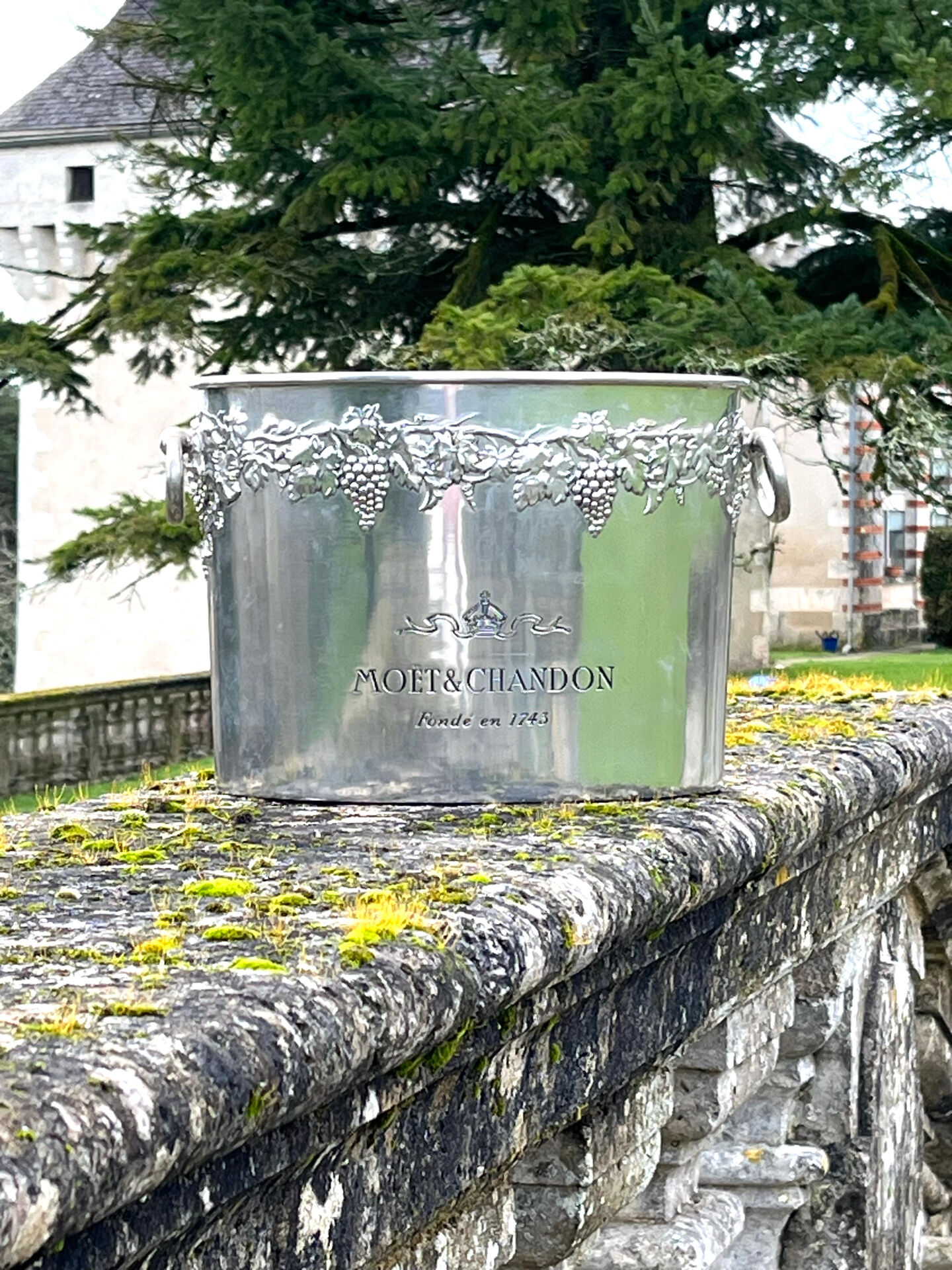 Moet Chandon pewter vasque. Vintage Oval shaped champagne bath