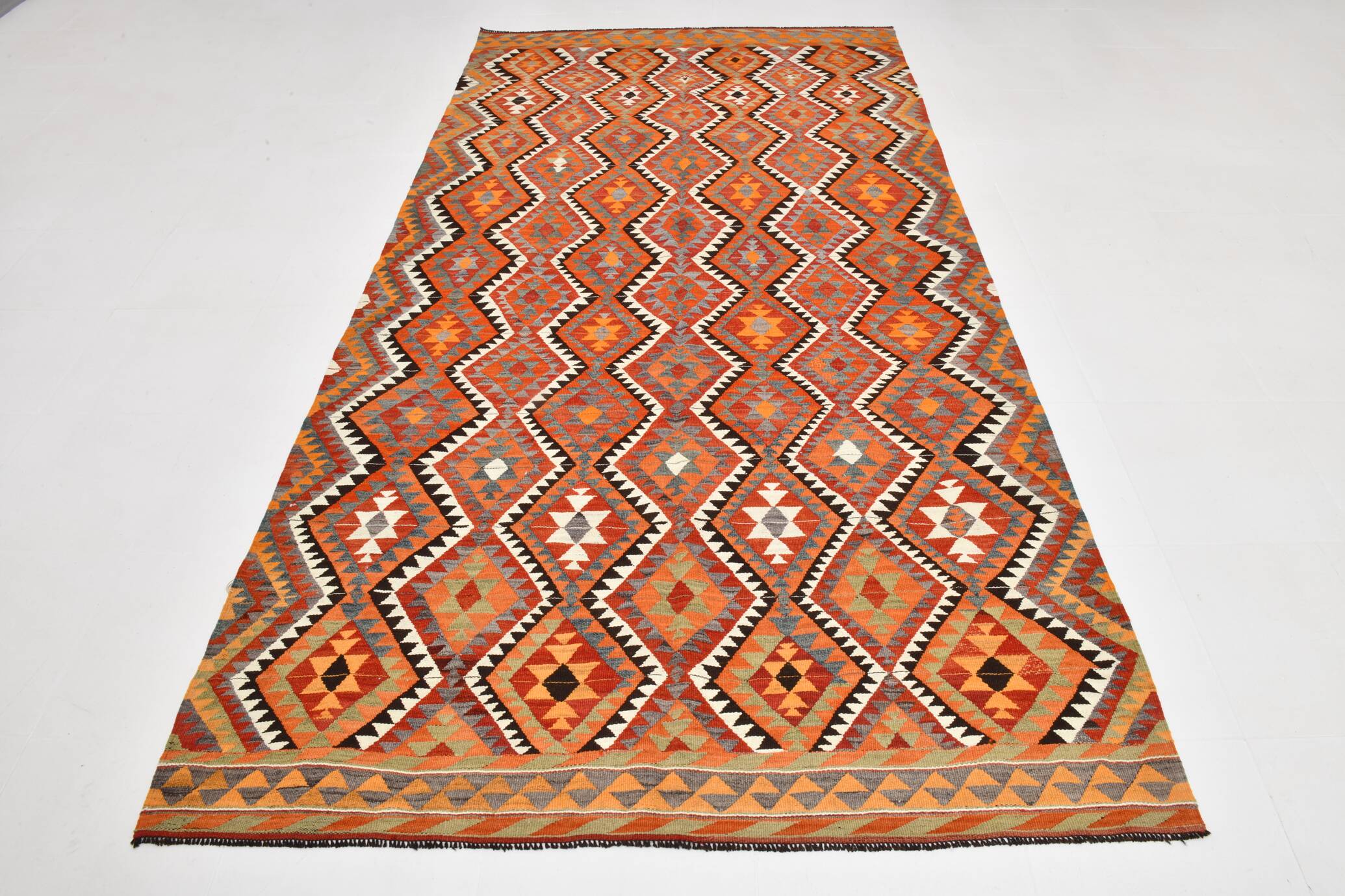 5x10 Red Green Tribal Handmade Vintage Kilim Rug, 165x315Cm