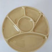 6 compartmentalized plates Gien France – butter yellow shade