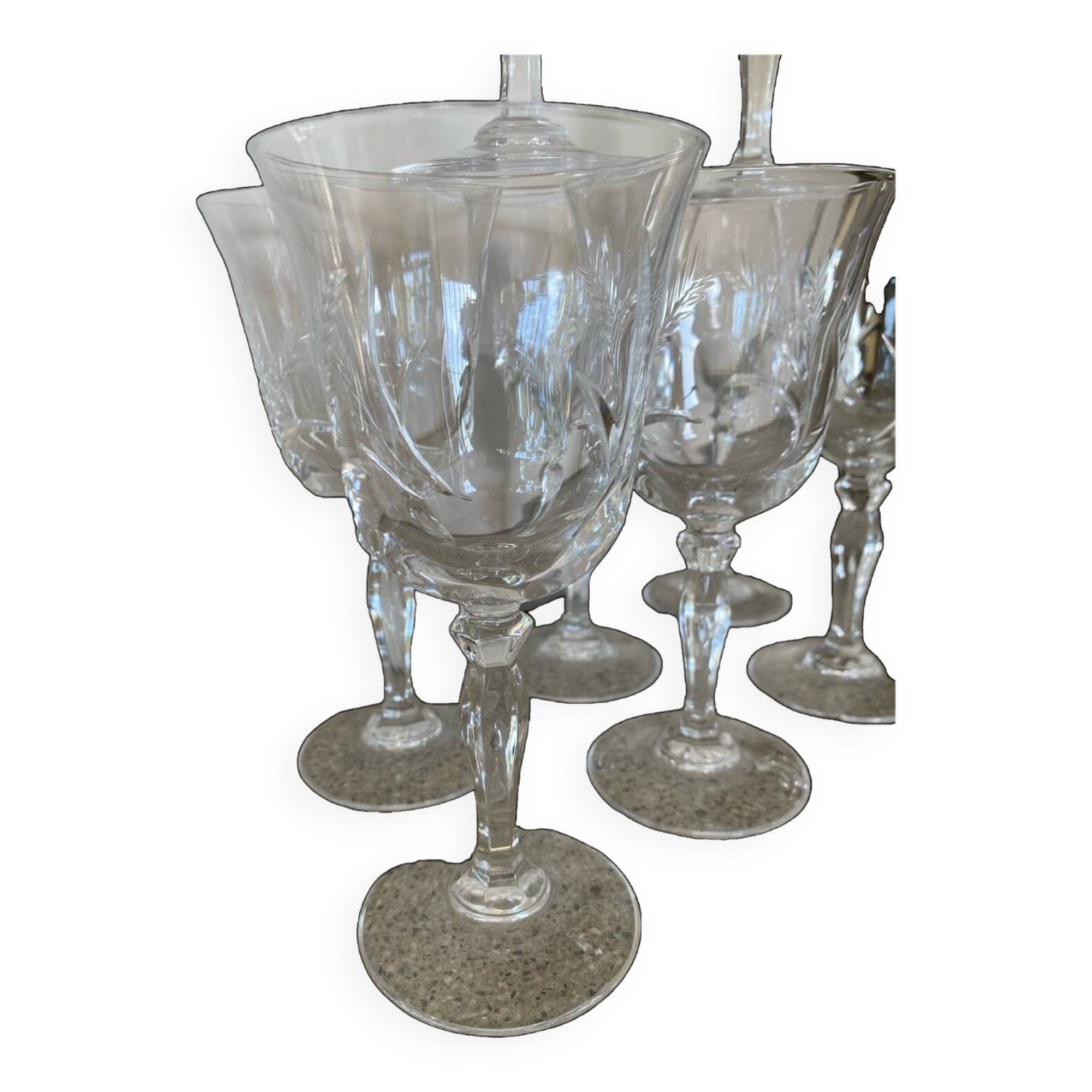 8 crystal wine glasses
