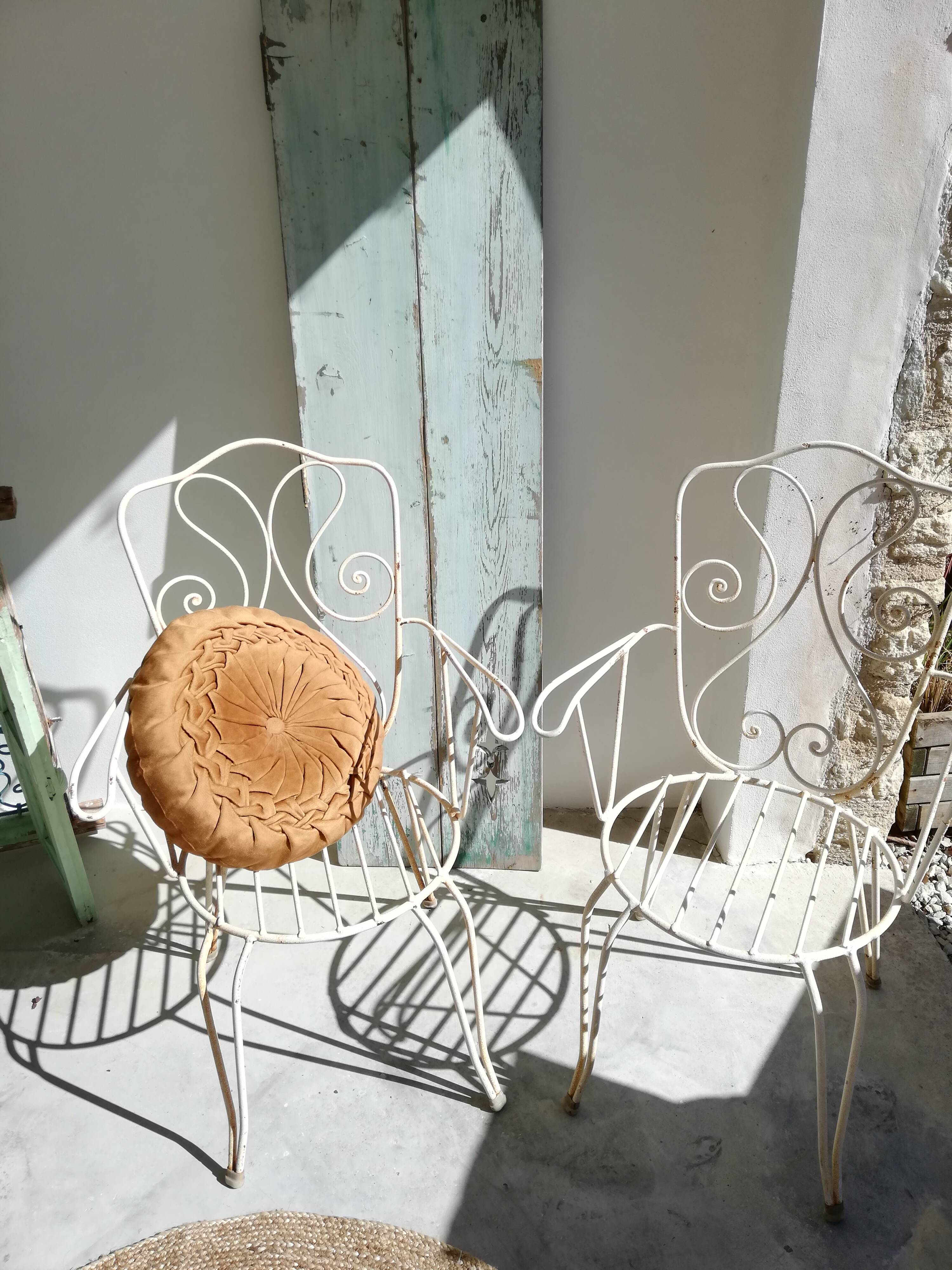 4 garden lounge chairs