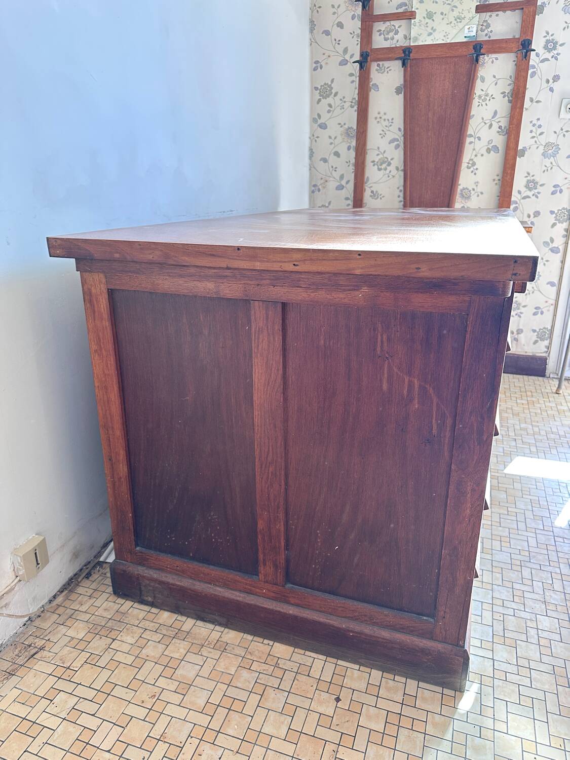 Vintage desk from the 50s