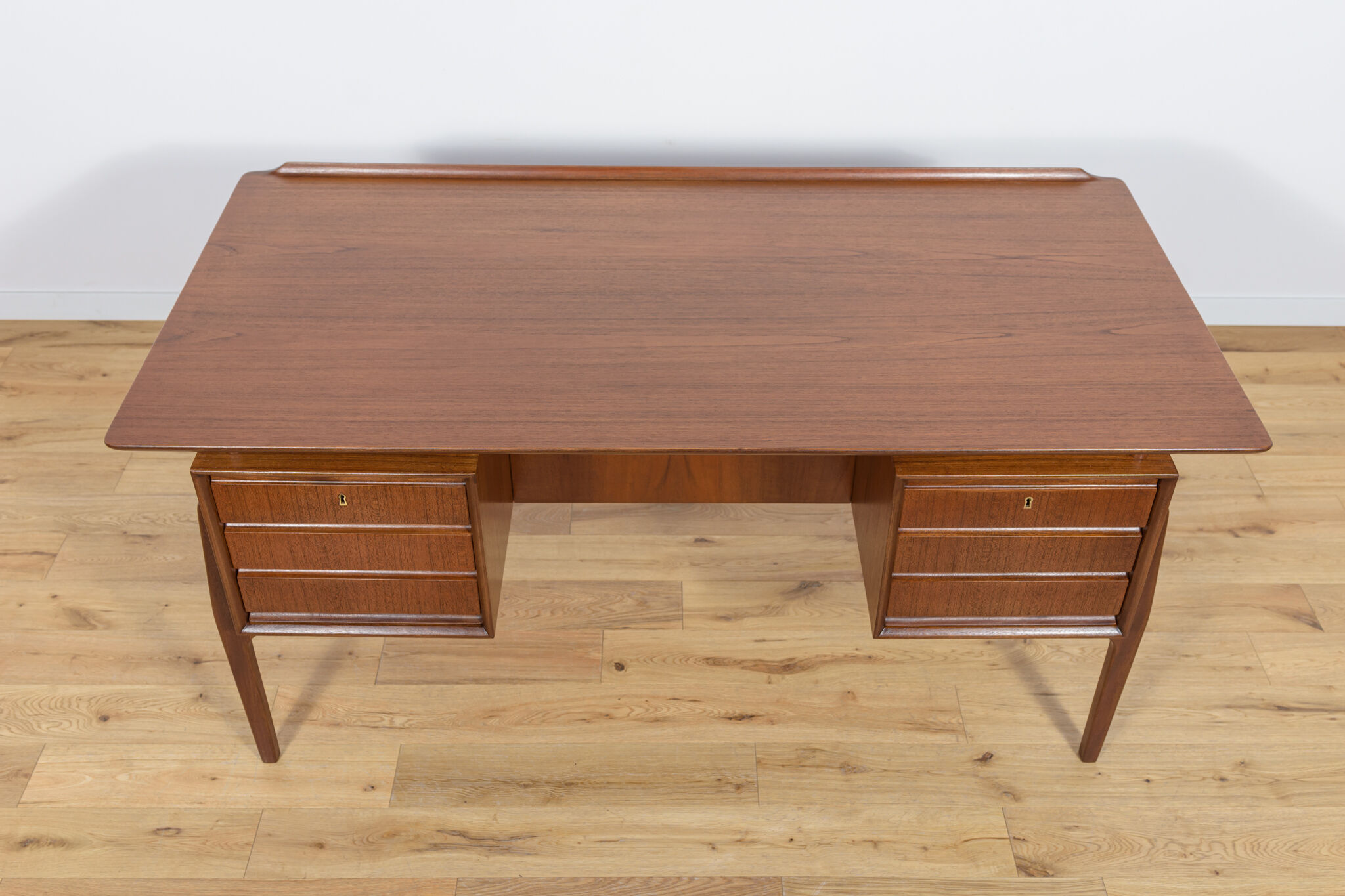 Mid-Century Freestanding Teak Desk, 1960s