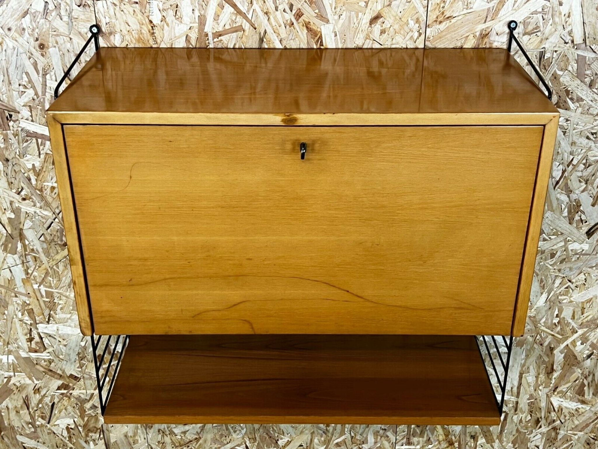 String shelf by Kajsa & Nils "Nisse" Strinning Sweden 60/70