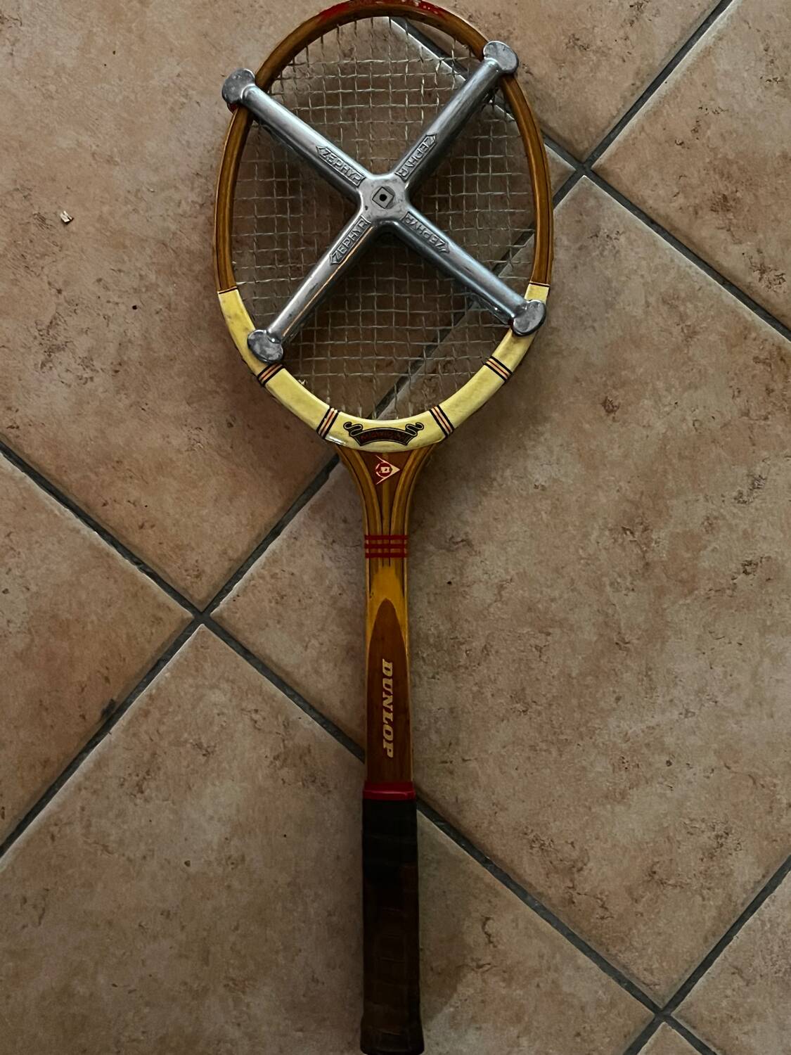 Ancienne raquette Dunlop Maxply – Vintage & Collection 🎾
