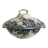 Small Saint Amand & Hamage Soup Tureen Model Marie Louise