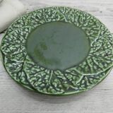 Bowl and plate in the shape of cabbage leaf, made in Portugal