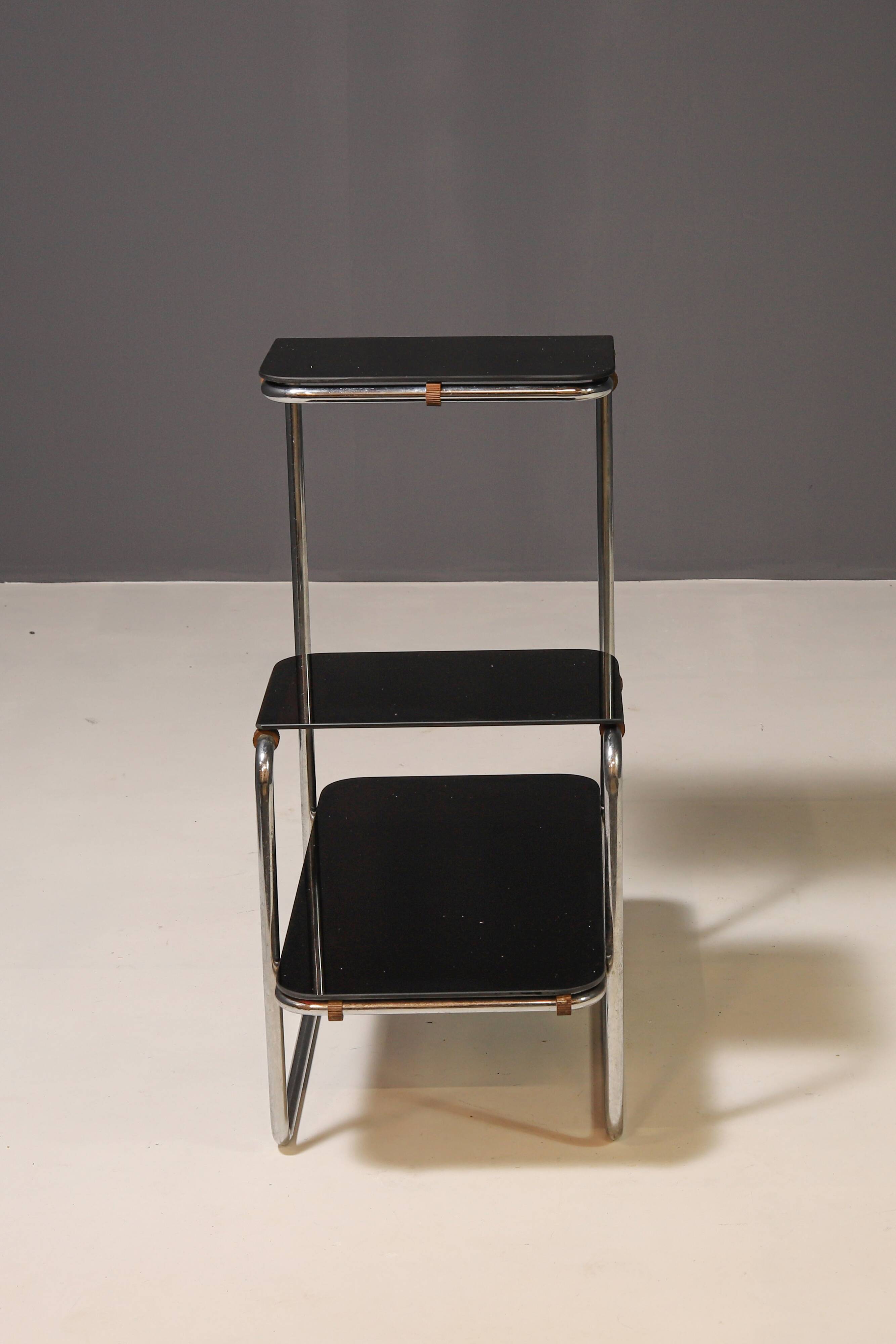 Functionalist Étagère B8 by Anton Lorenz for Slezák company, 1930s–1940s