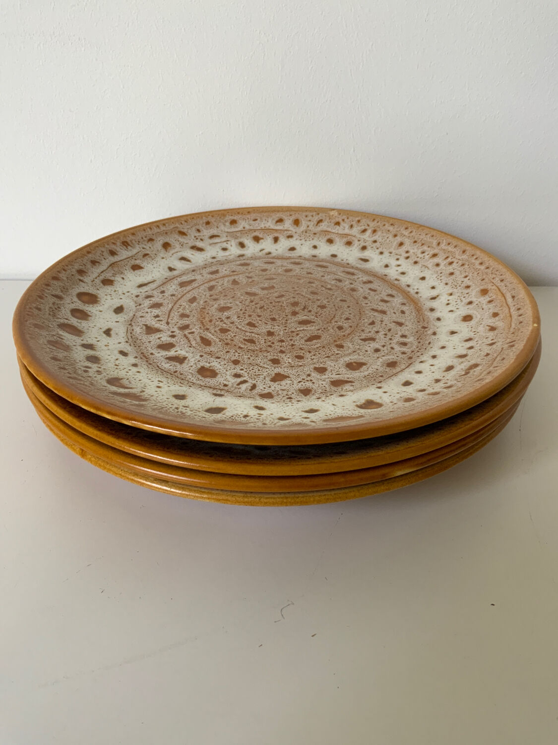 Vintage fawn plates