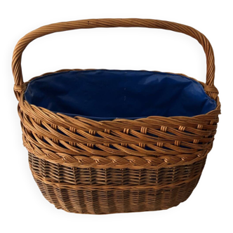 Wicker basket