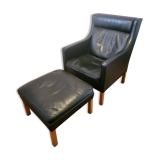 Vintage wingback chair 2431 with ottoman by Børge Mogensen for Fredericia