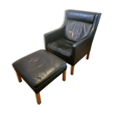 Vintage wingback chair 2431 with ottoman by Børge Mogensen for Fredericia
