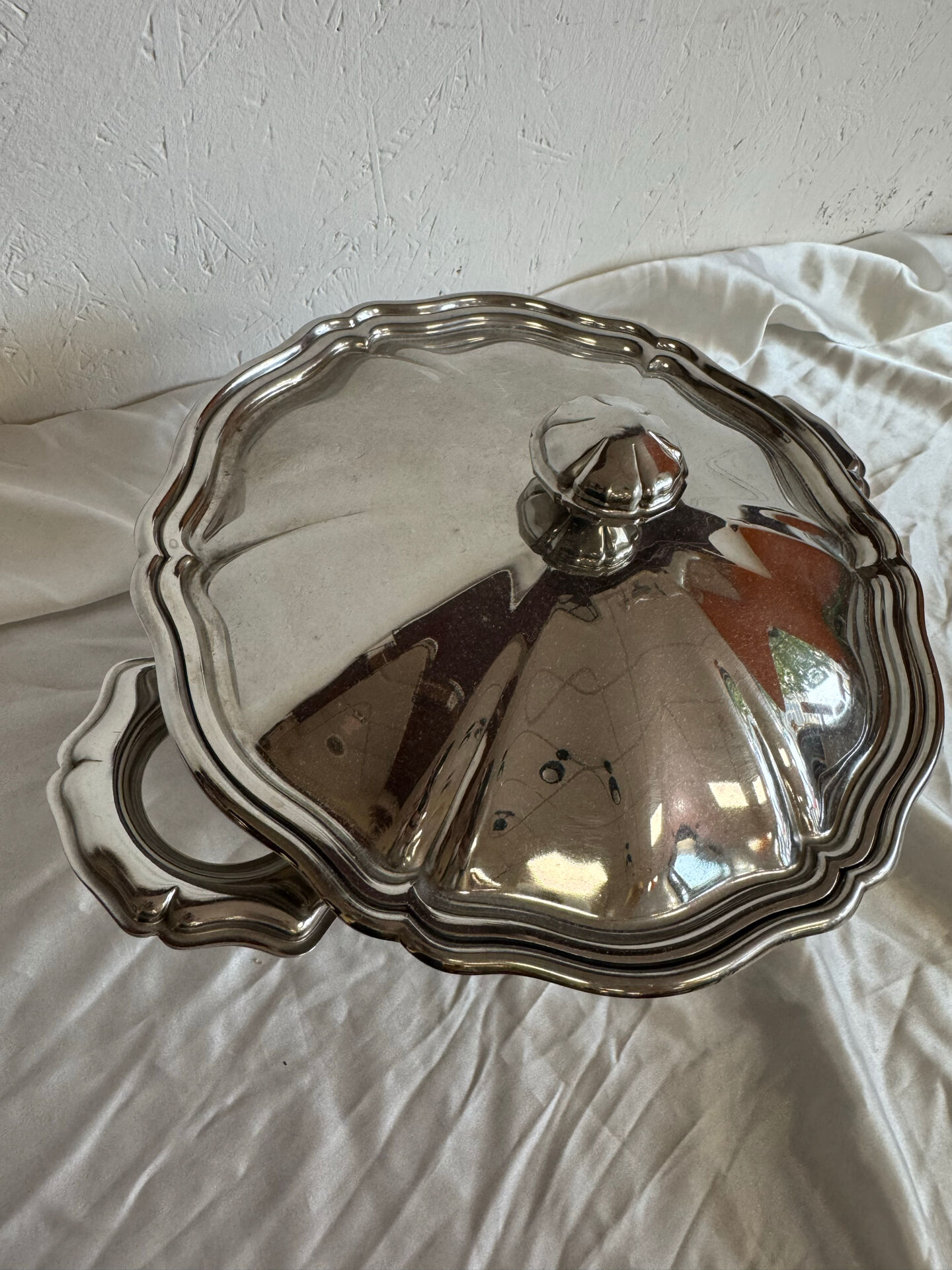 Metal soup tureen