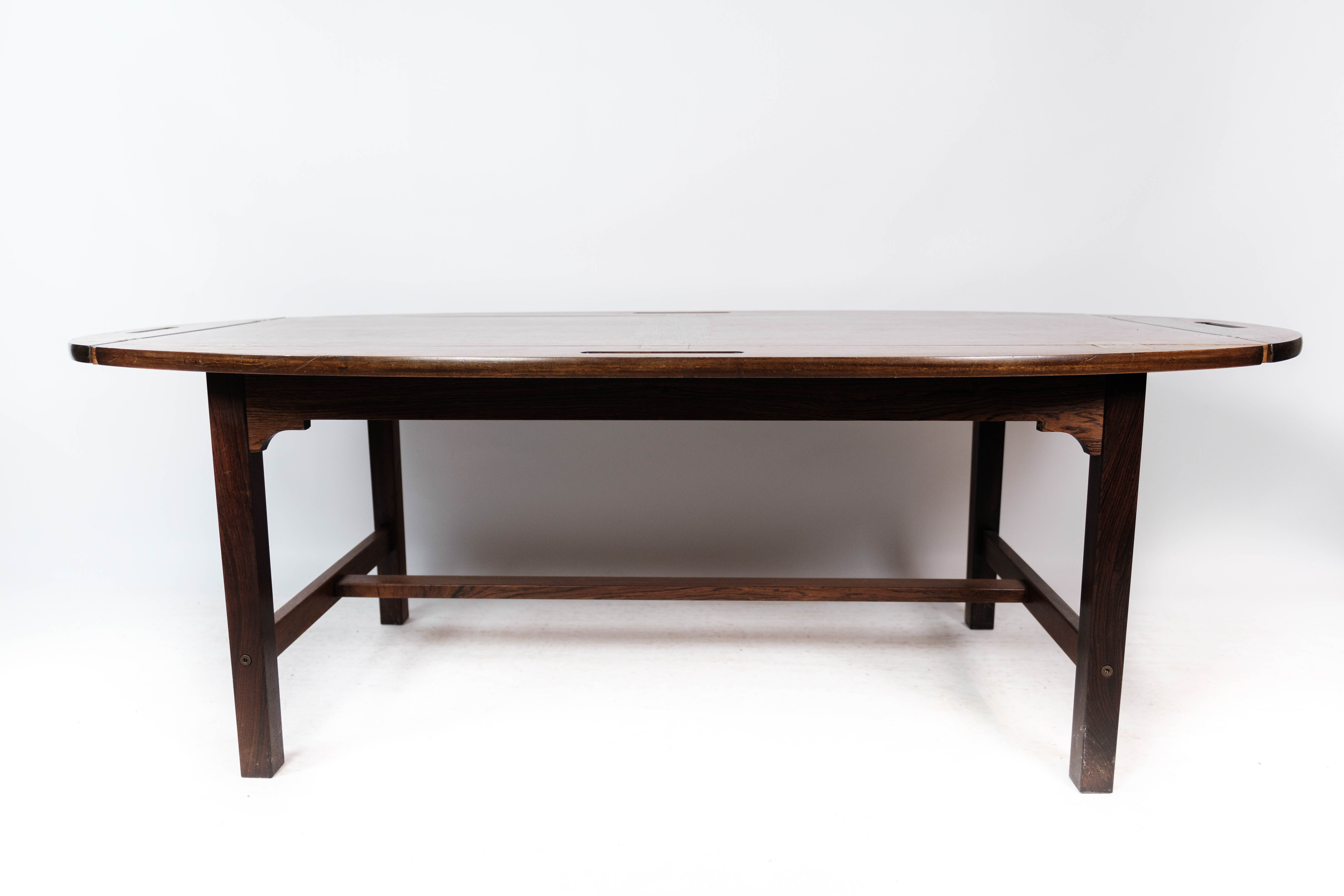 Butler's tray in rosewood of Danish design from the 1960s