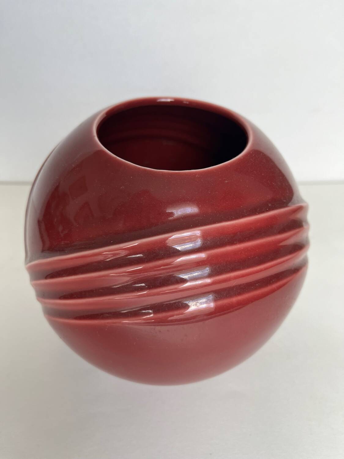 Ceramic ball vase