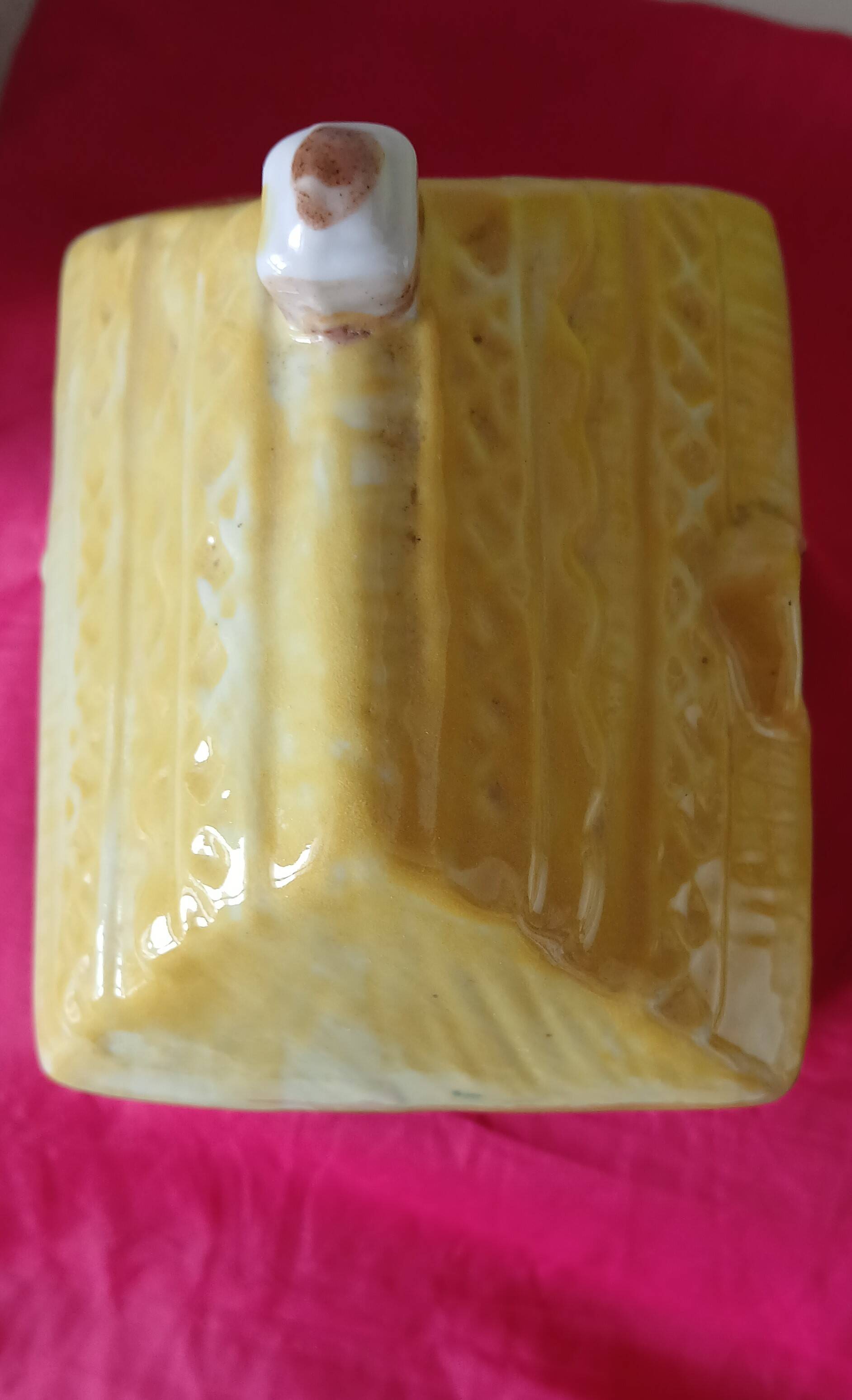 Vintage candy box with barbotine sugar