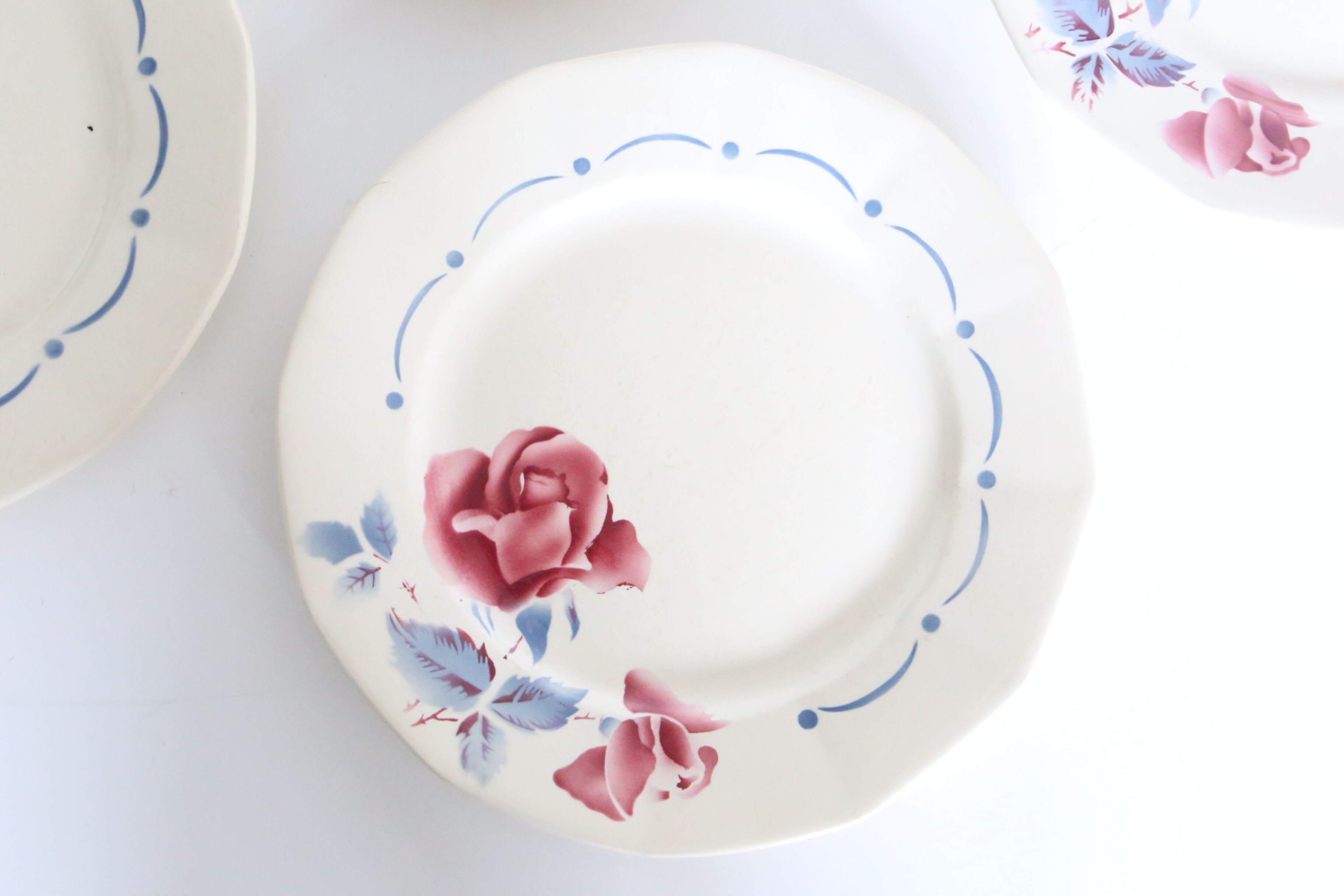 Set of 4 flat plates Sarreguemines Digoin Boulogne motif