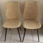 Lot de deux chaises années 60/70