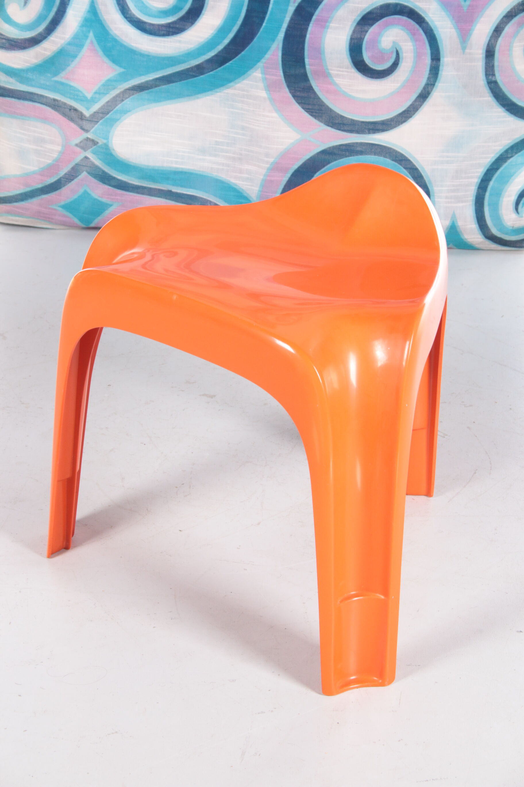 Tabouret vintage orange space age par Casala, 1960