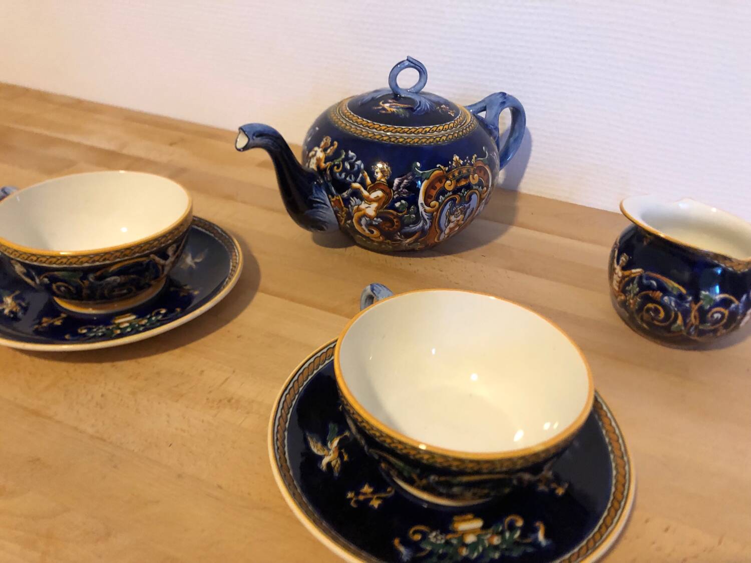 Gien Renaissance tea service