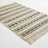 Tribal kilim rug